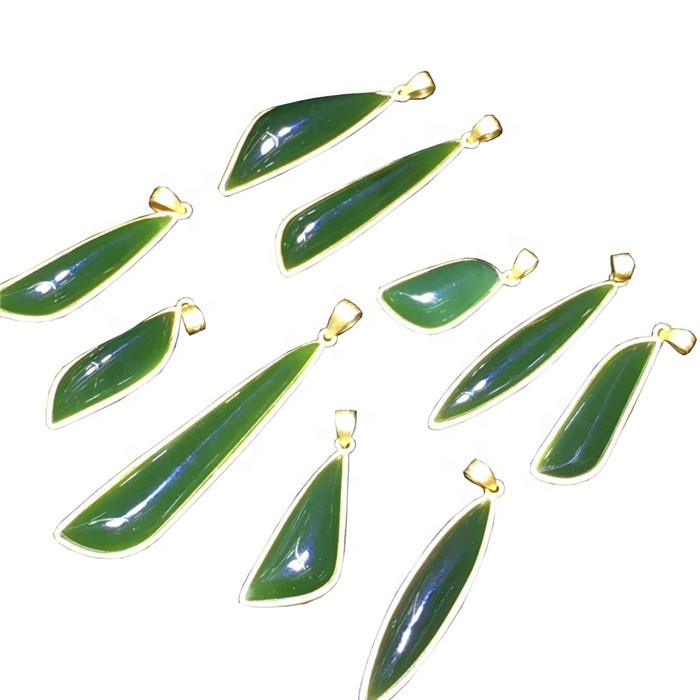 Koute chè natirèl vèt jadeite pendant dlo-gout bijou fòm 15