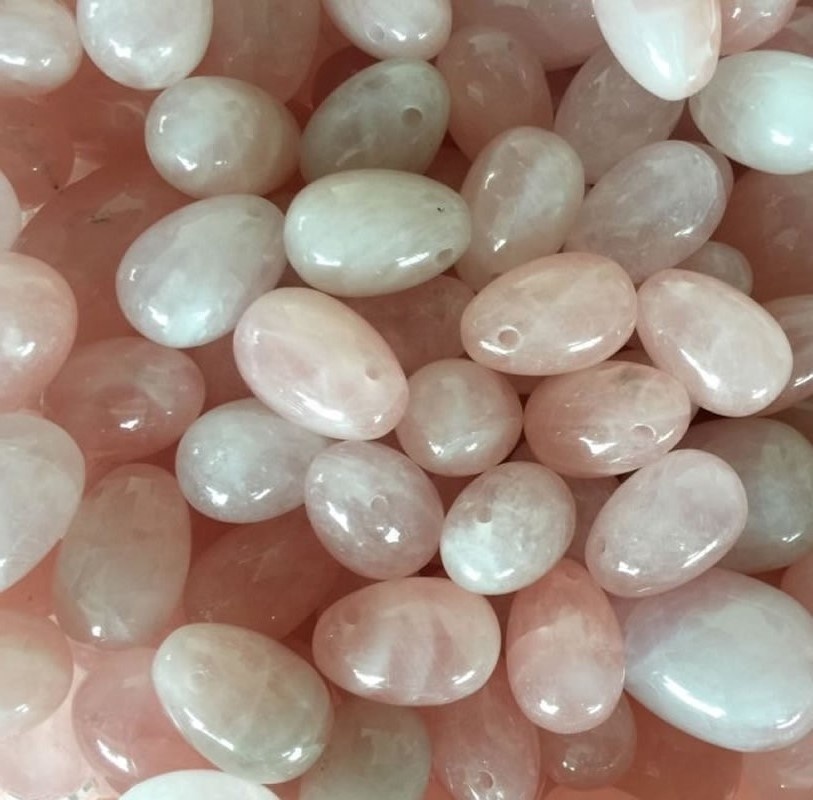 ನೈಸರ್ಗಿಕ ರೋಸ್ ಕ್ವಾರ್ಟ್ಜ್ ಸಣ್ಣ ಗಾತ್ರದ ಮುಖದ ಸುತ್ತಿನಲ್ಲಿ ಮಣಿ ಶಕ್ತಿ ಜೆಮ್ಸ್ಟೋನ್ ಸಡಿಲ ಮಣಿಗಳು 38