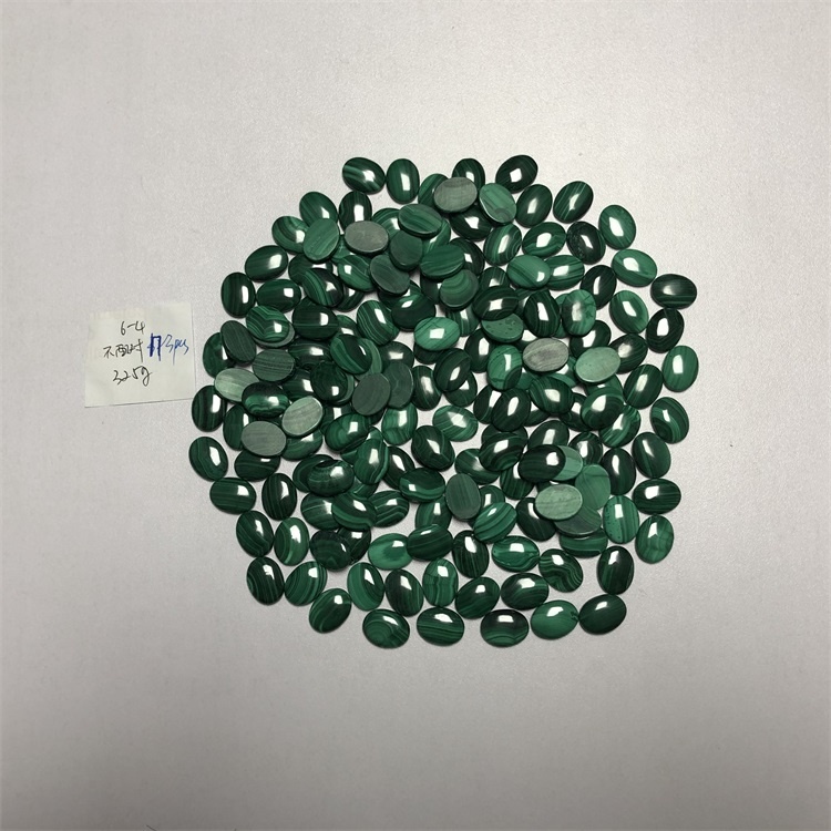 Klasa AAA Malachite Cabochon Malakite Oval Shape Gemstone të lirshme 41
