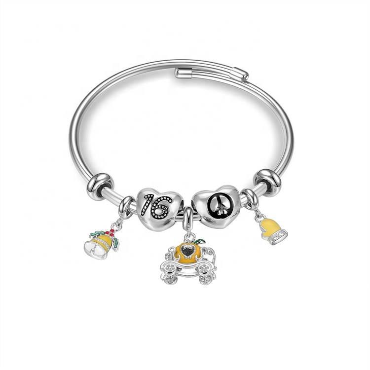 2021 Познати бренд божићна наруквица 17