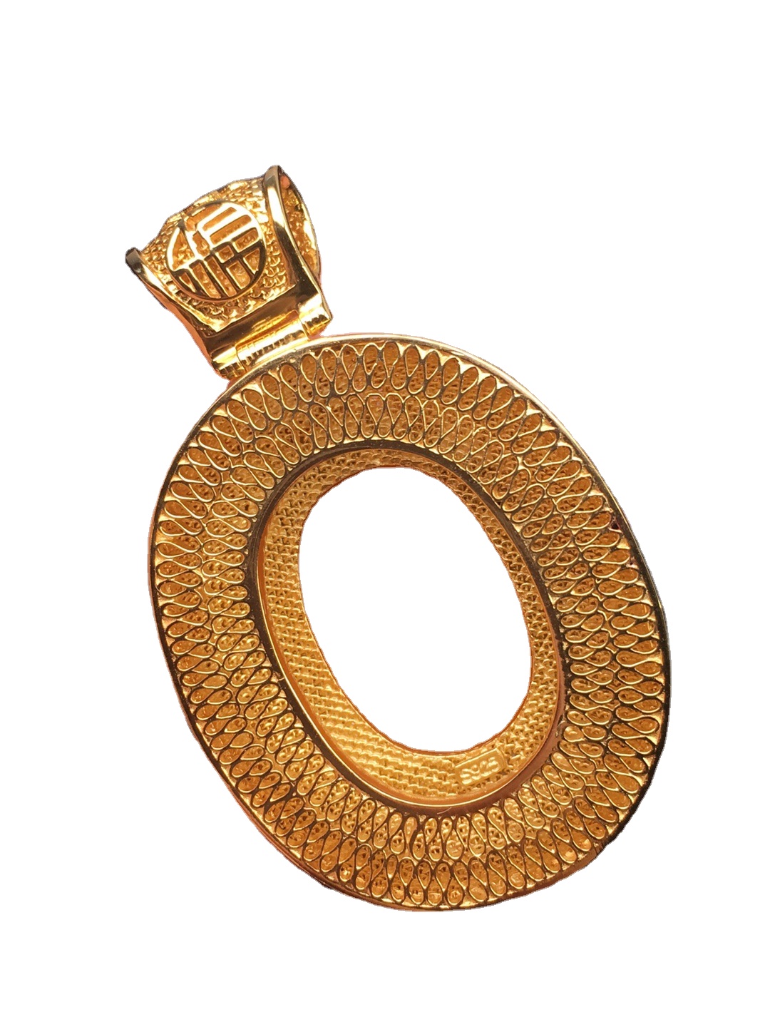 Zlatni privjesak nalik na cvijeću 17