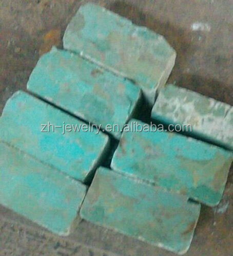 Təbii olaraq kiçik parçalar firuzəyi kobud blokları sıxdı 9