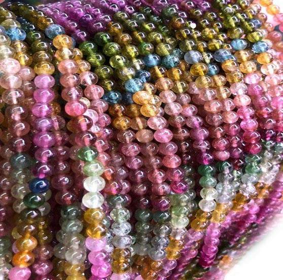 Gemestones Naturiol Naturiol Cyfanwerthu Gleiniau Crwn Tourmaline ar gyfer Gwneud Breichledau 11