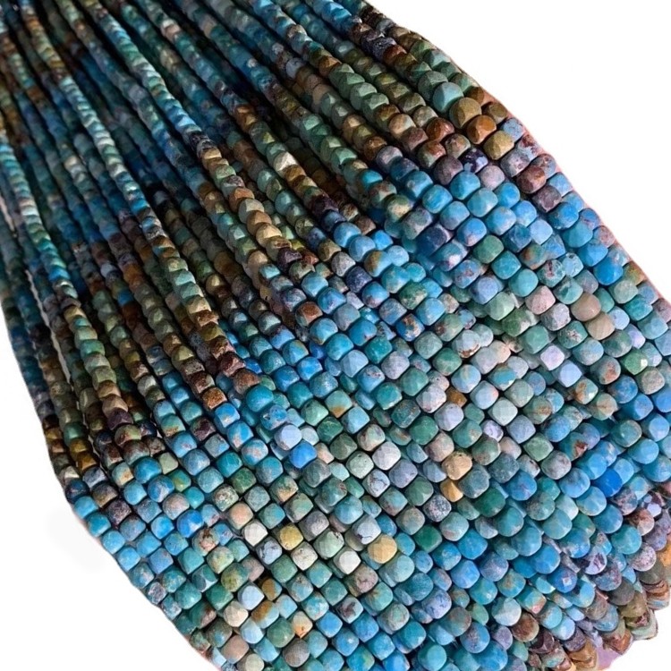 Natural turquoise perlur ósvikinn grænblár faceted teningur Square laus gemstone perlur 15