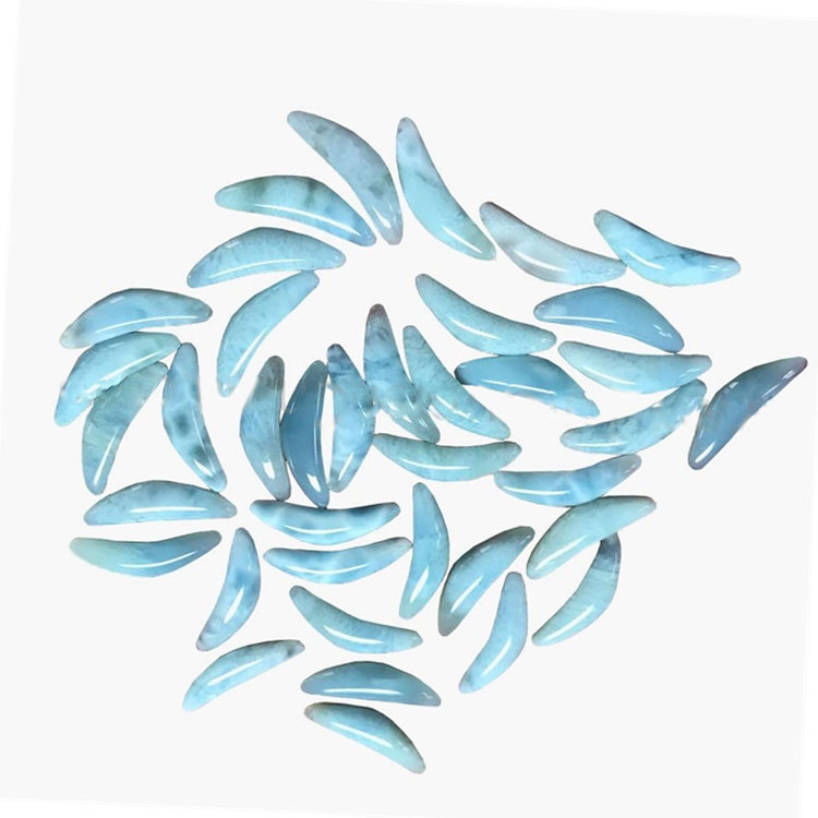 Larimar increïble creixent amb forma de cabochon natural de cabochon 19