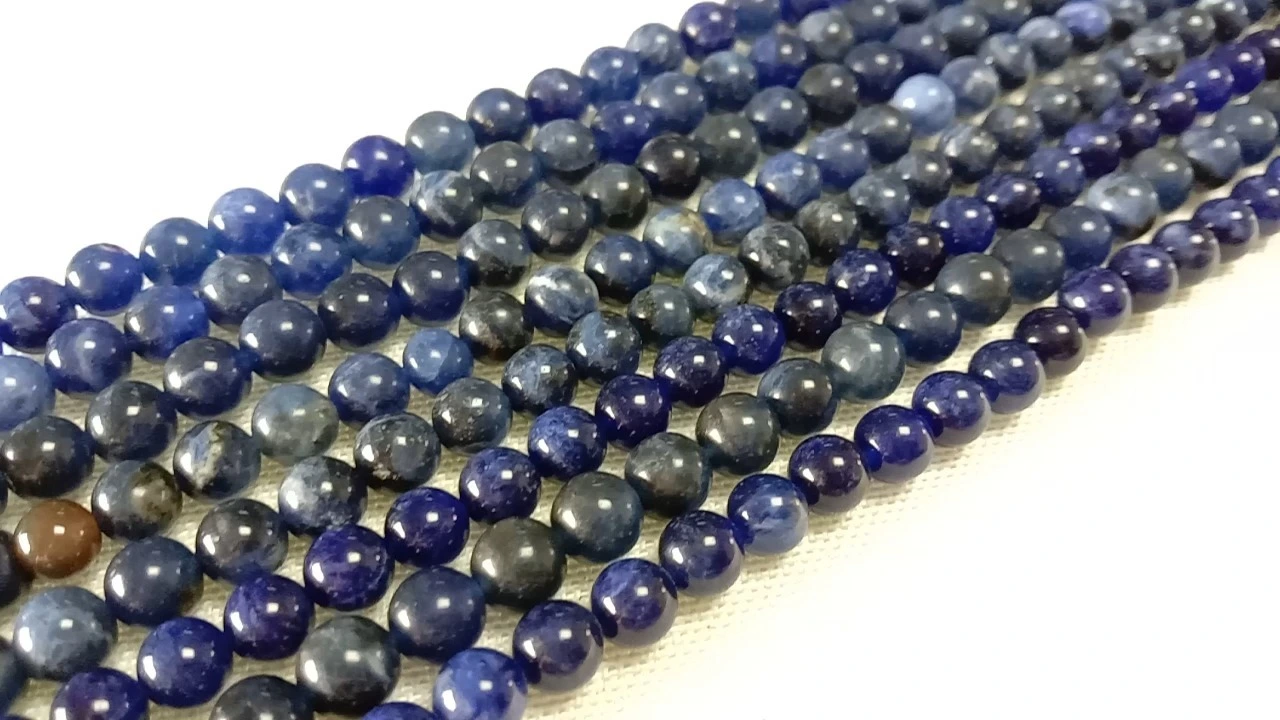 Sodalite perlur gráðu 3A ósvikinn náttúrulegur gimsteinn kringlóttar lausar perlur Magnvalkostir 1