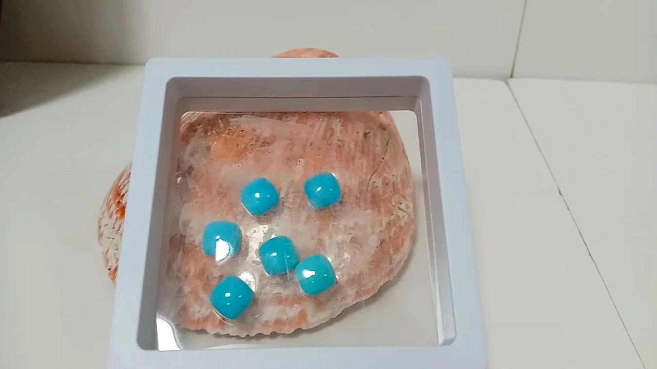 Turkusowa kabina 10 mm Około grudnia Birthstone Robin Egg Blue Cab 1
