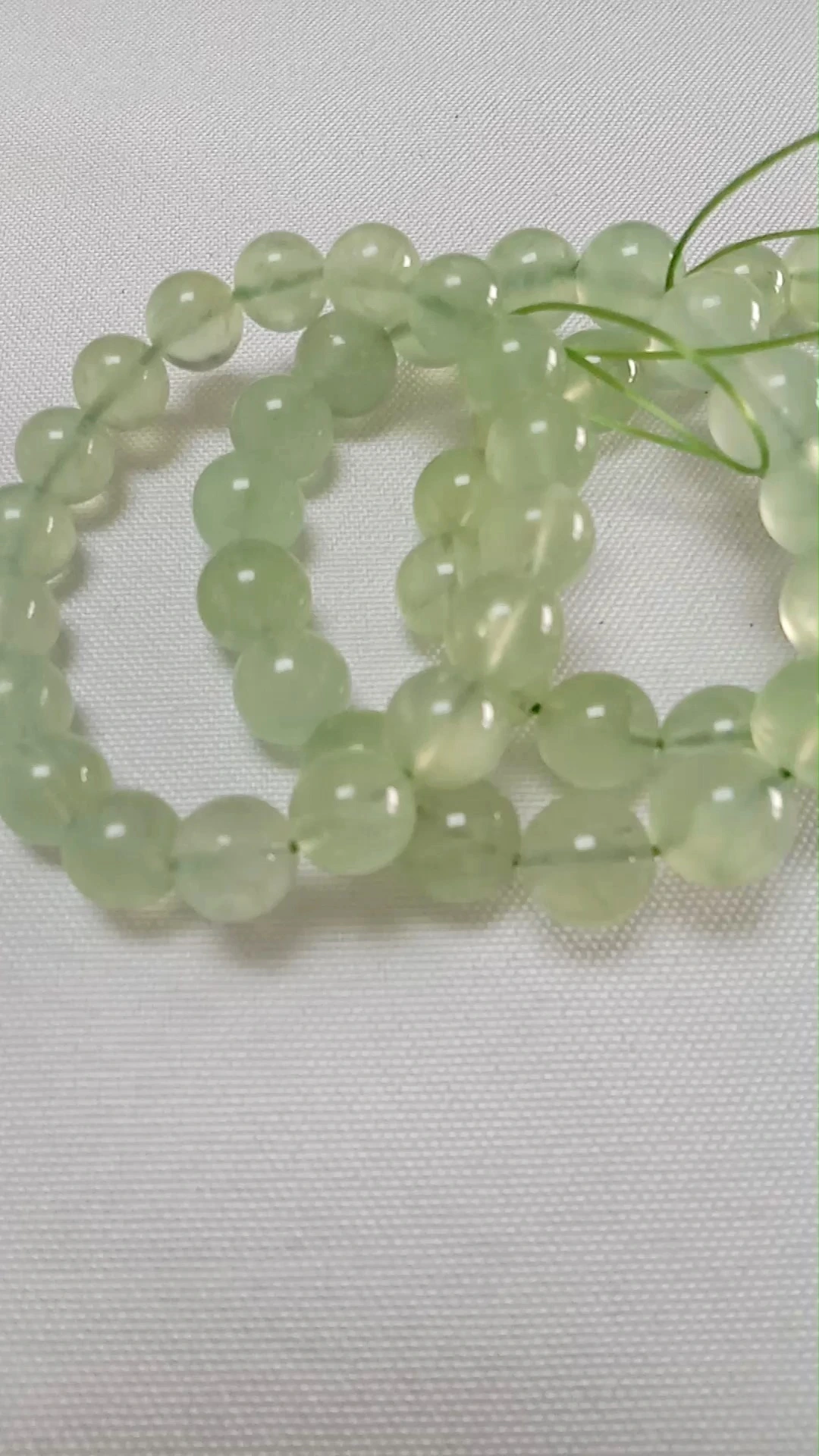 អង្កាំធម្មជាតិ prehnite ពណ៌បៃតងទំហំ 11mm 1