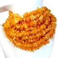 ពណ៌លឿង Amber រលោង បន្ទះសៀគ្វី Nugget មិនកាត់ត អង្កាំត្បូងដ៏ស្រស់ស្អាត សម្រាប់ធ្វើគ្រឿងអលង្ការ 16 អ៊ីញ 1