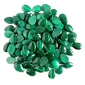 Aito vihreä malakiittipäärynän muotoinen korkealaatuinen Cabochon Stone Loose Natural Jalokivihelmet koruihin 1