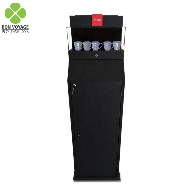 Free Standing Retail Store 3 Tiers Wine Bottles Metal Shelves Whisky Beverage Beer Racks Display With Wheels 5