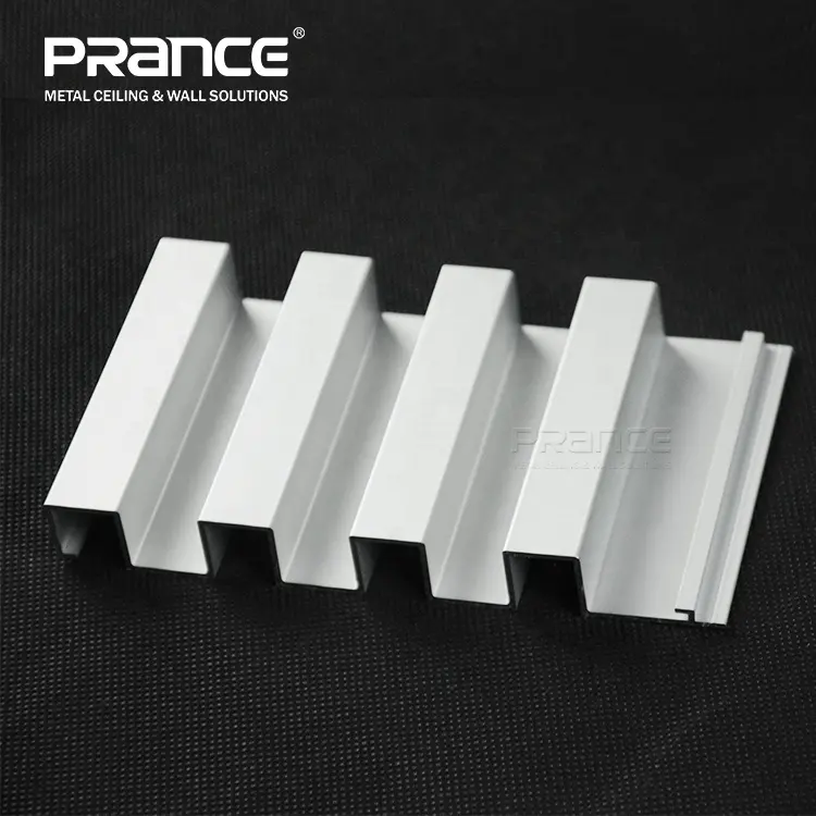 لوحة حائط ألومنيوم ماركة PRANCE تصميم أنيق غير ثانوي مخصص 2