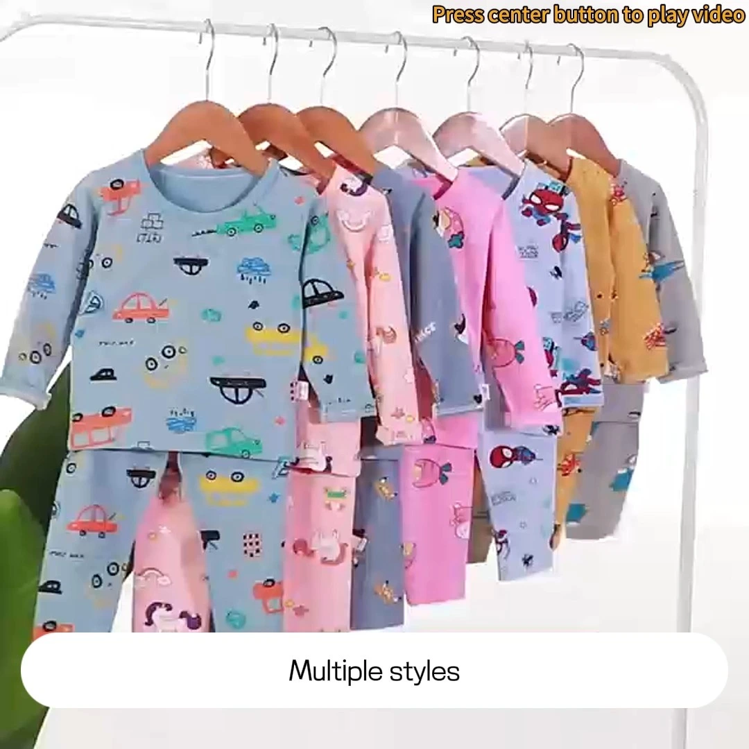 2pcs Print Strick -Baby -Nachtwäsche -Kleidungsstücke Layette Set Neugeborene 1