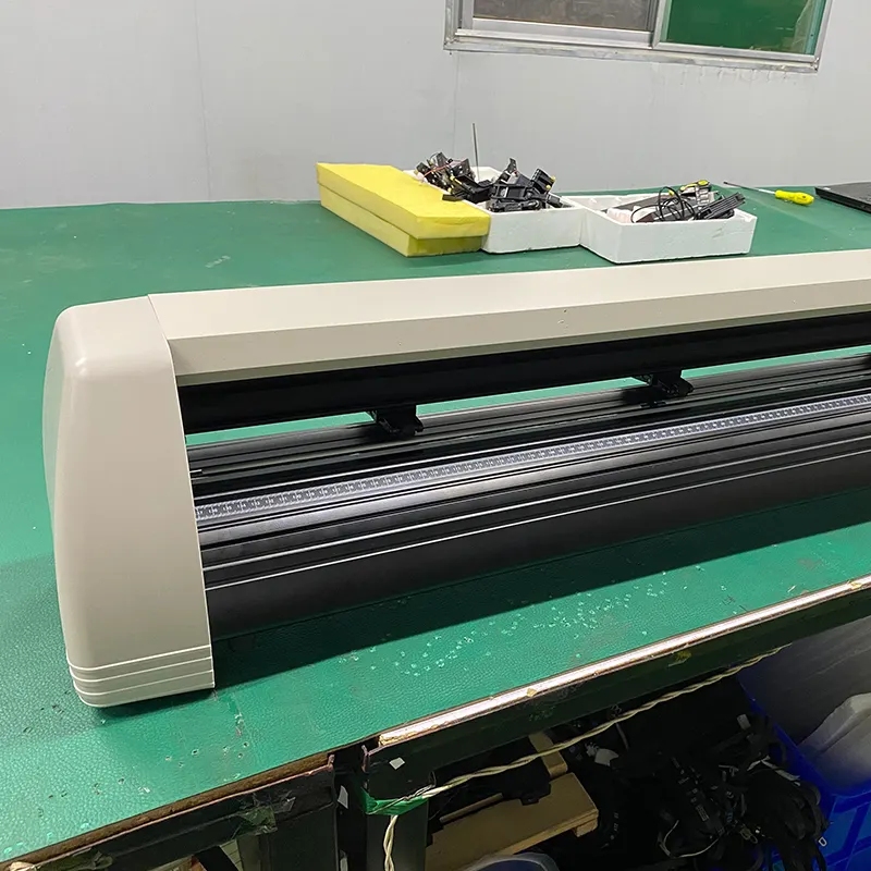 Cutter Plotter Suppliers HK1380 5