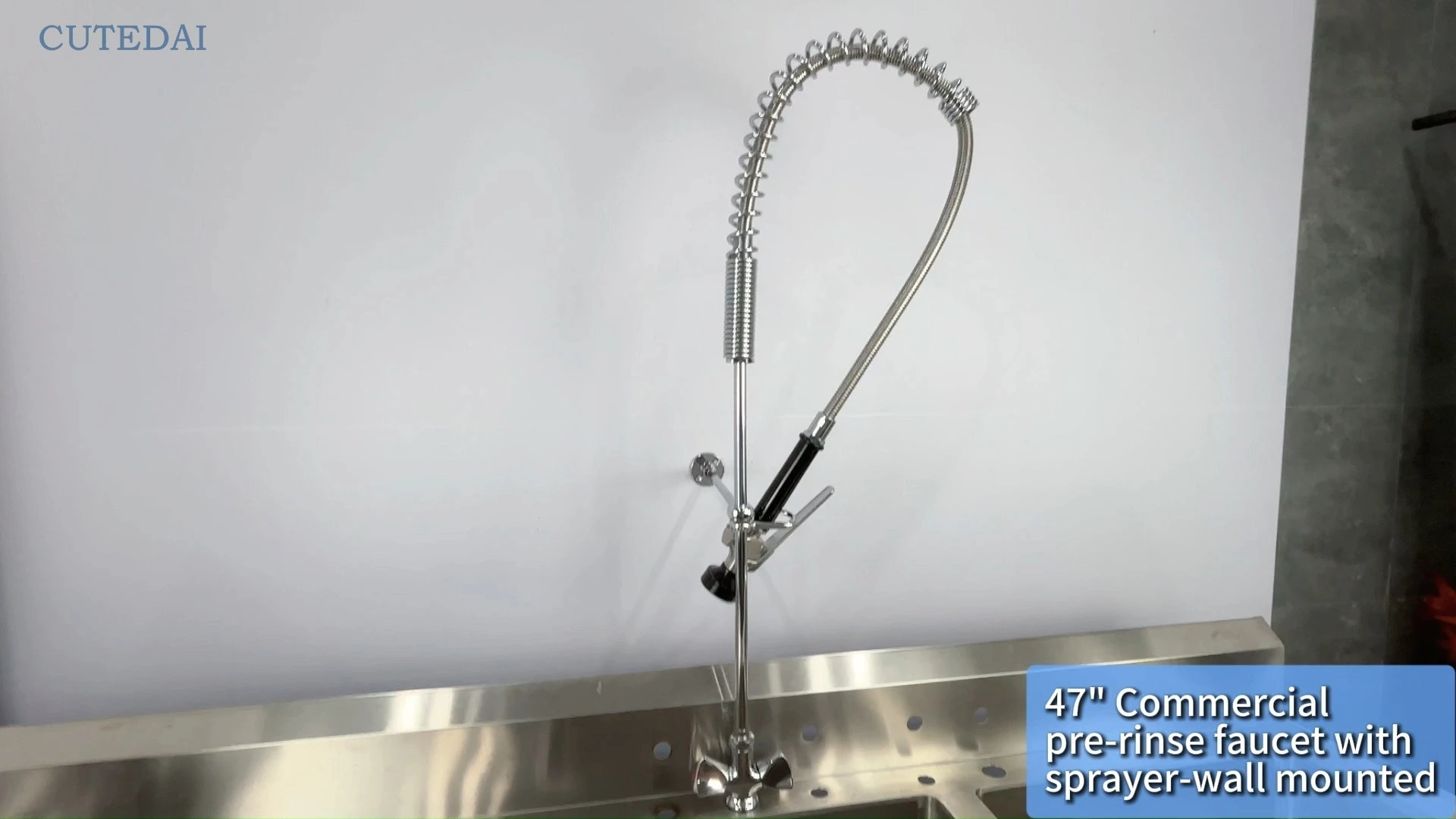 صنبور مطبخ كلاسيكي من النحاس بمقبضين مقاس 47 بوصة، مثبت على السطح، مزود بخاصية الشطف المسبق، مناسب للفنادق والمنشآت الصناعية والتجارية وصنابير غسالة الأطباق 1