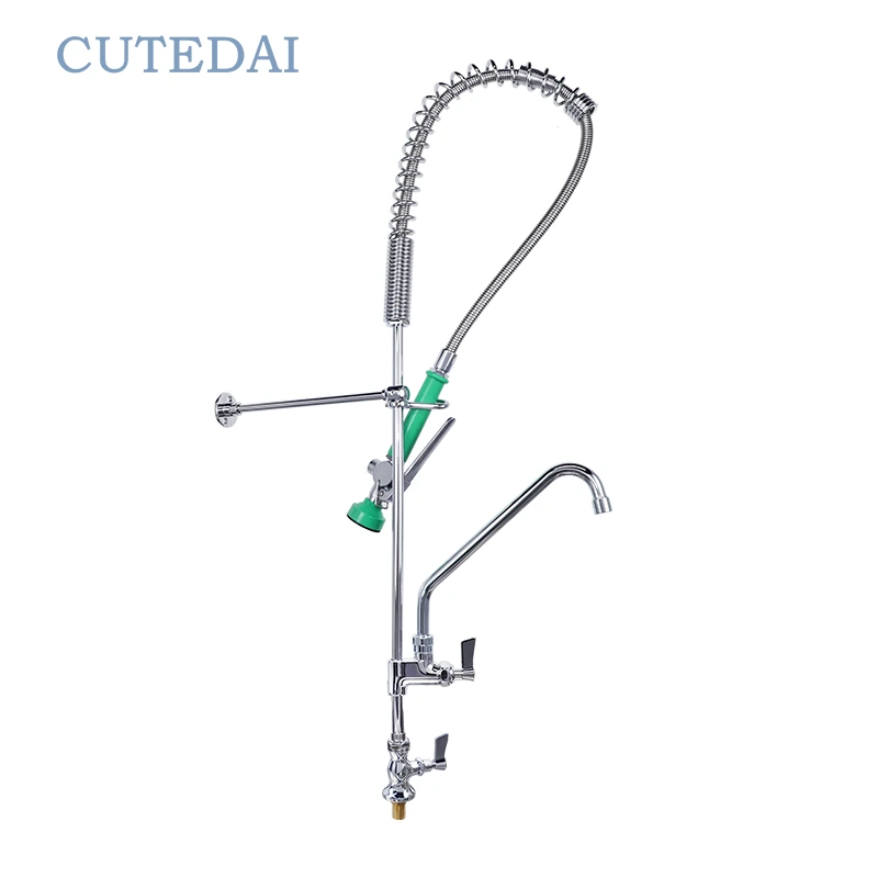 ก๊อกน้ำอ่างล้างจานเชิงพาณิชย์ดีไซน์ร่วมสมัยพร้อมหัวฉีดแบบดึงลง วัสดุทองเหลืองสำหรับใช้ในโรงแรม 1