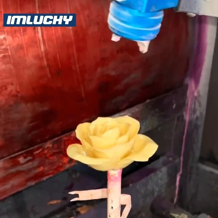 High precision toy spraying machine for precise and even coloring of toys 1