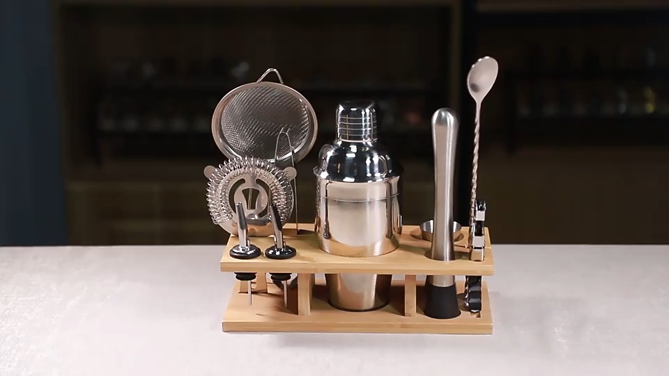 Gestalten Sie Ihr Bar-Erlebnis: Die Eleganz eines maßgeschneiderten Bar-Sets