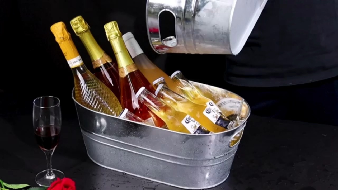 Die perfekte Kombination: Bier-Eiskübel aus Metall