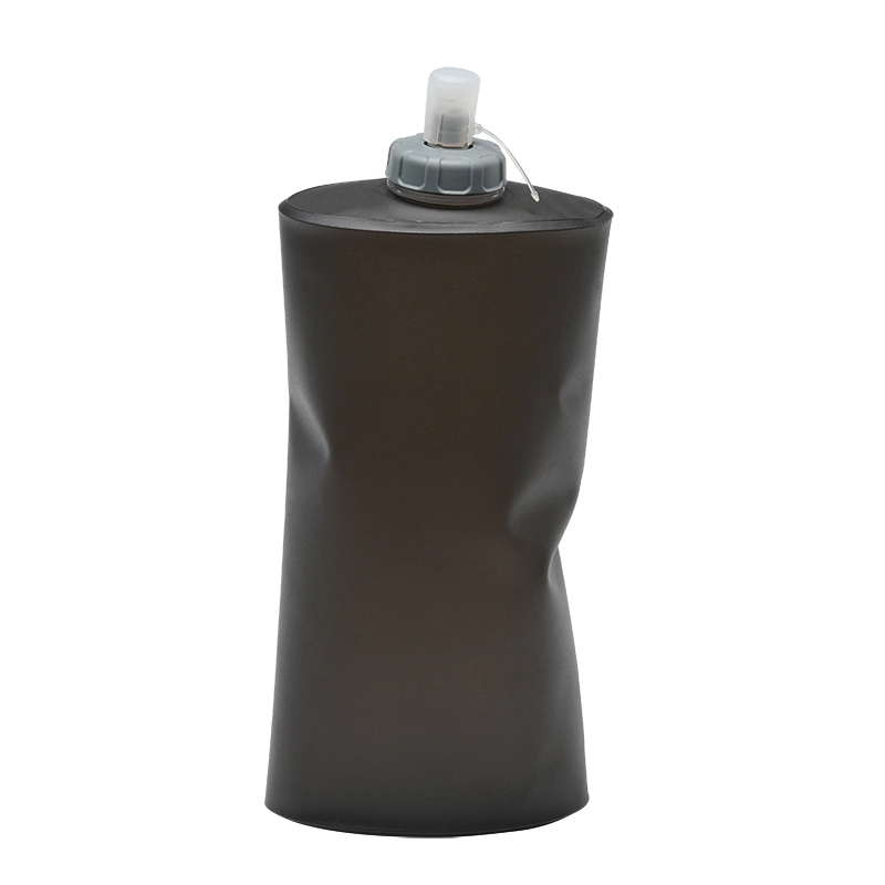 Effortless Hydration: Squeeze Water Bottle 01 1