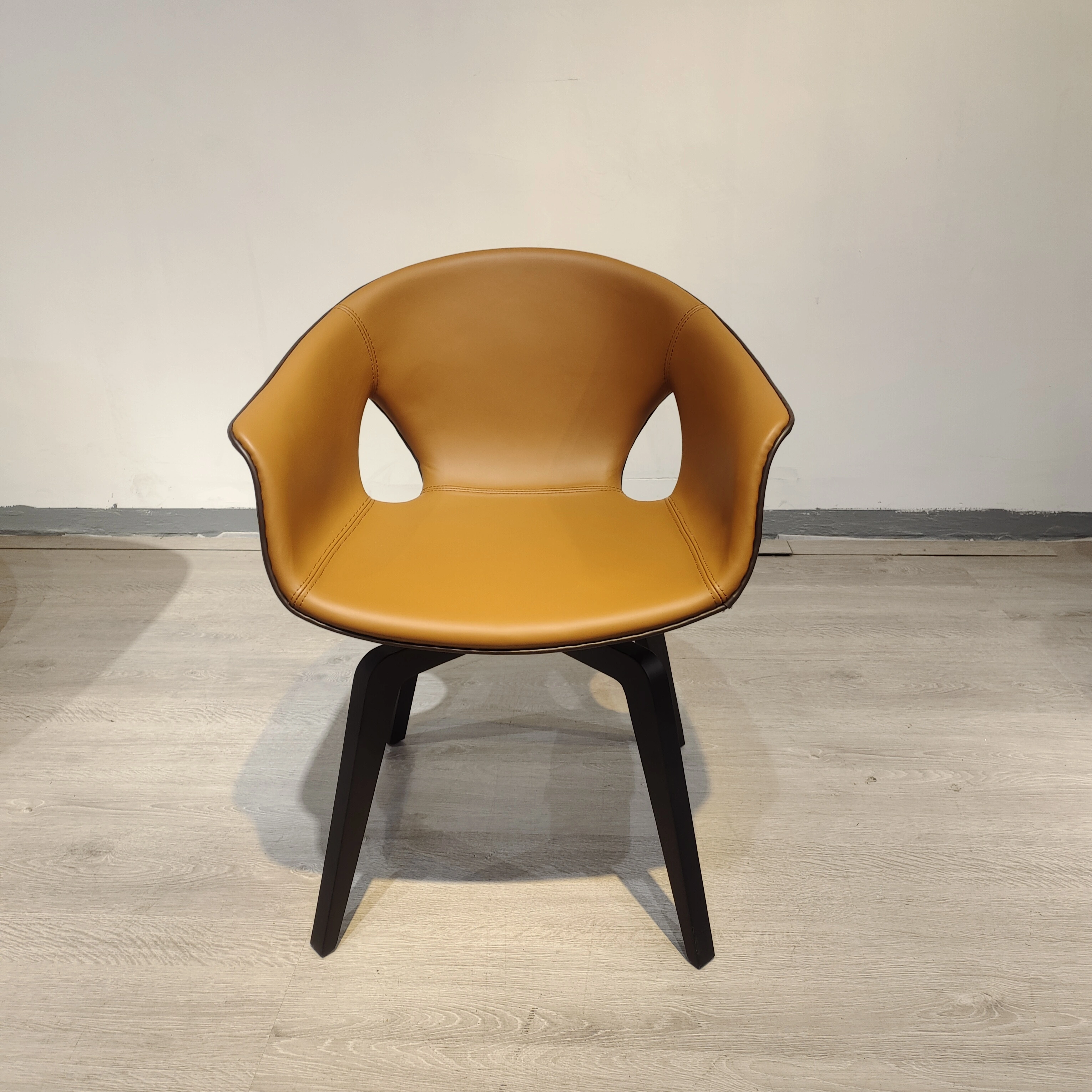 Classic Leather Dining Chair for Business Use 1