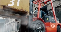 4 Wheel Electric Forklift EFX301B 3.0t Lithium Four Wheel Forklift 9
