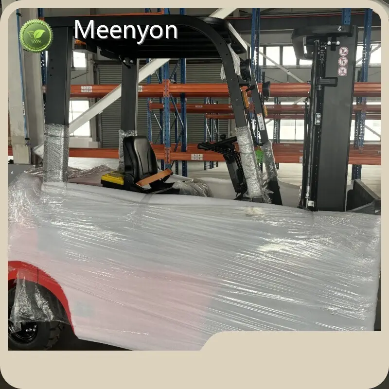 High-quality 4 Wheel Forklift 1