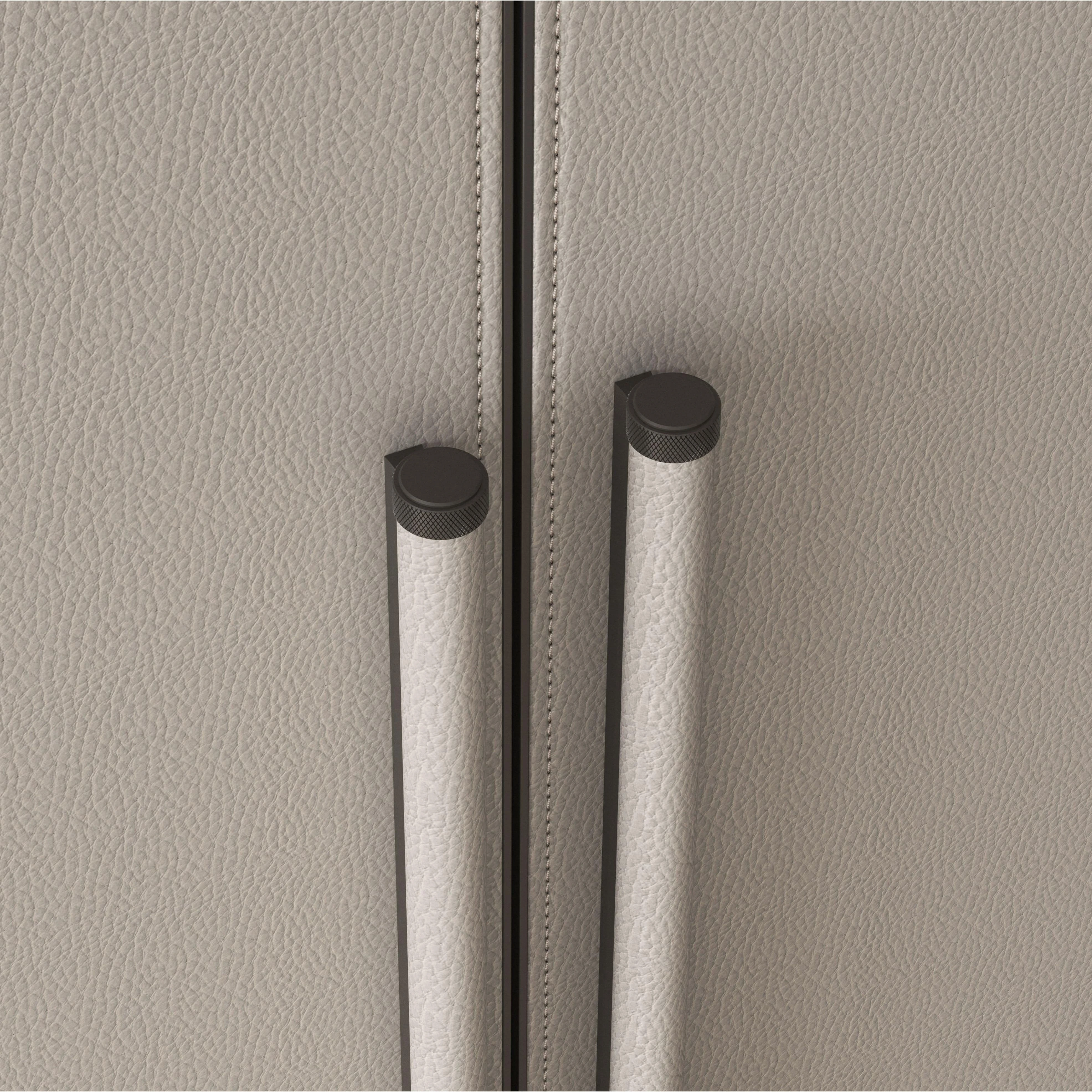 Wardrobe Leather Handle Brown/Green/White D3300 @DSTPEL 1