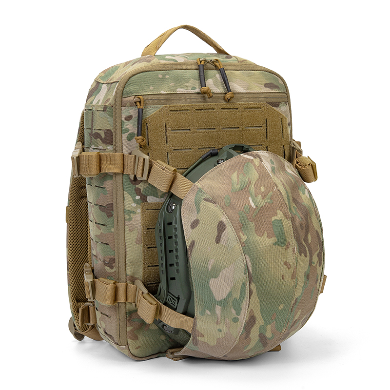 901-65 Assault Bag (11)