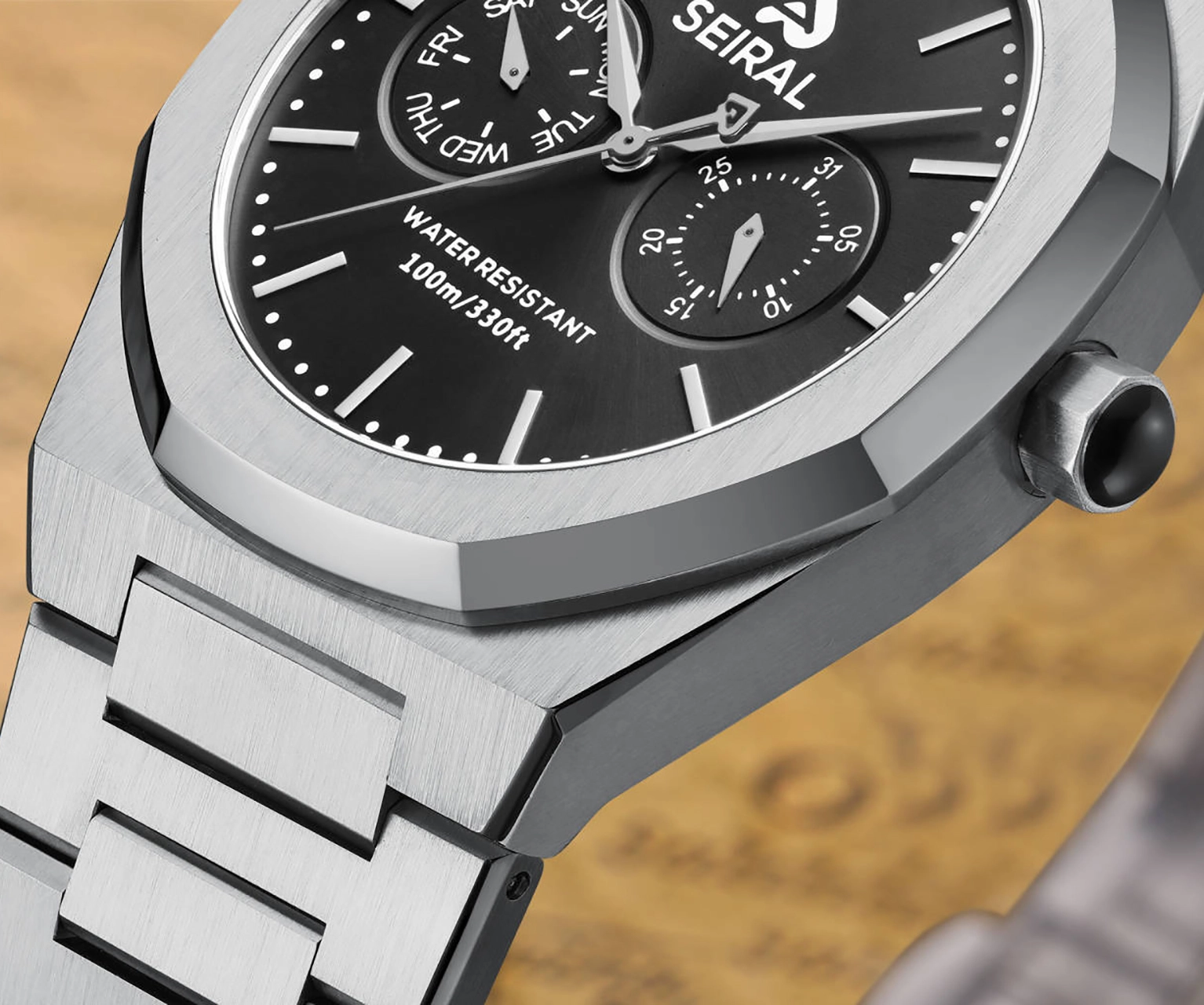 Custom Stainless Steel Black Quartz Watch SEIRAL 10ATM 100 M 14.0mm*25.0mm 4