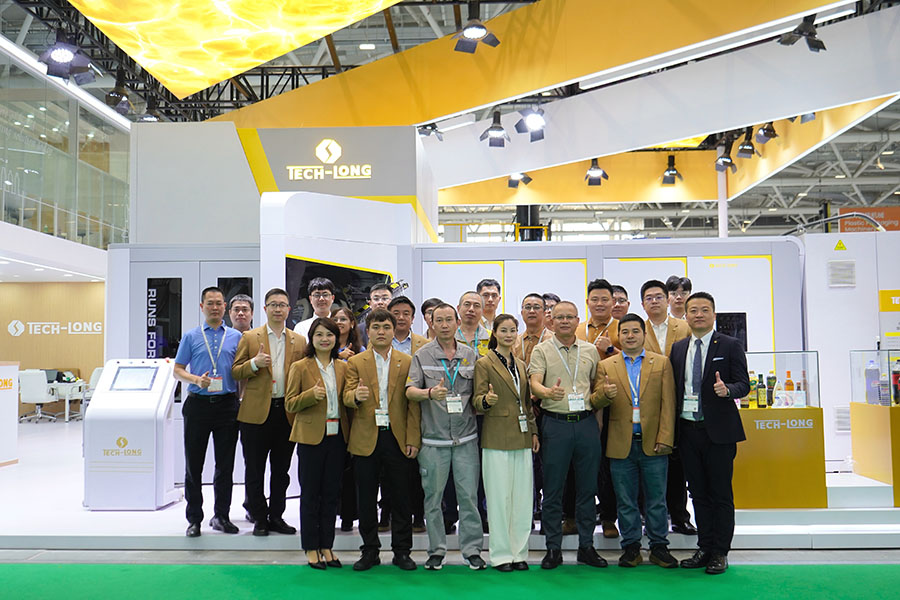 Tech-Long brilla en CHINAPLAS: ¡La fabricación inteligente impulsada por la eficiencia da forma al futuro!