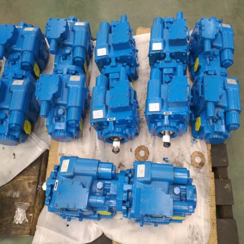 Motore idraulico Danfoss 83023287 90M055NC0N8N0C6N00NNN000000 90M055NCON8N0S1W00NNN000024 1