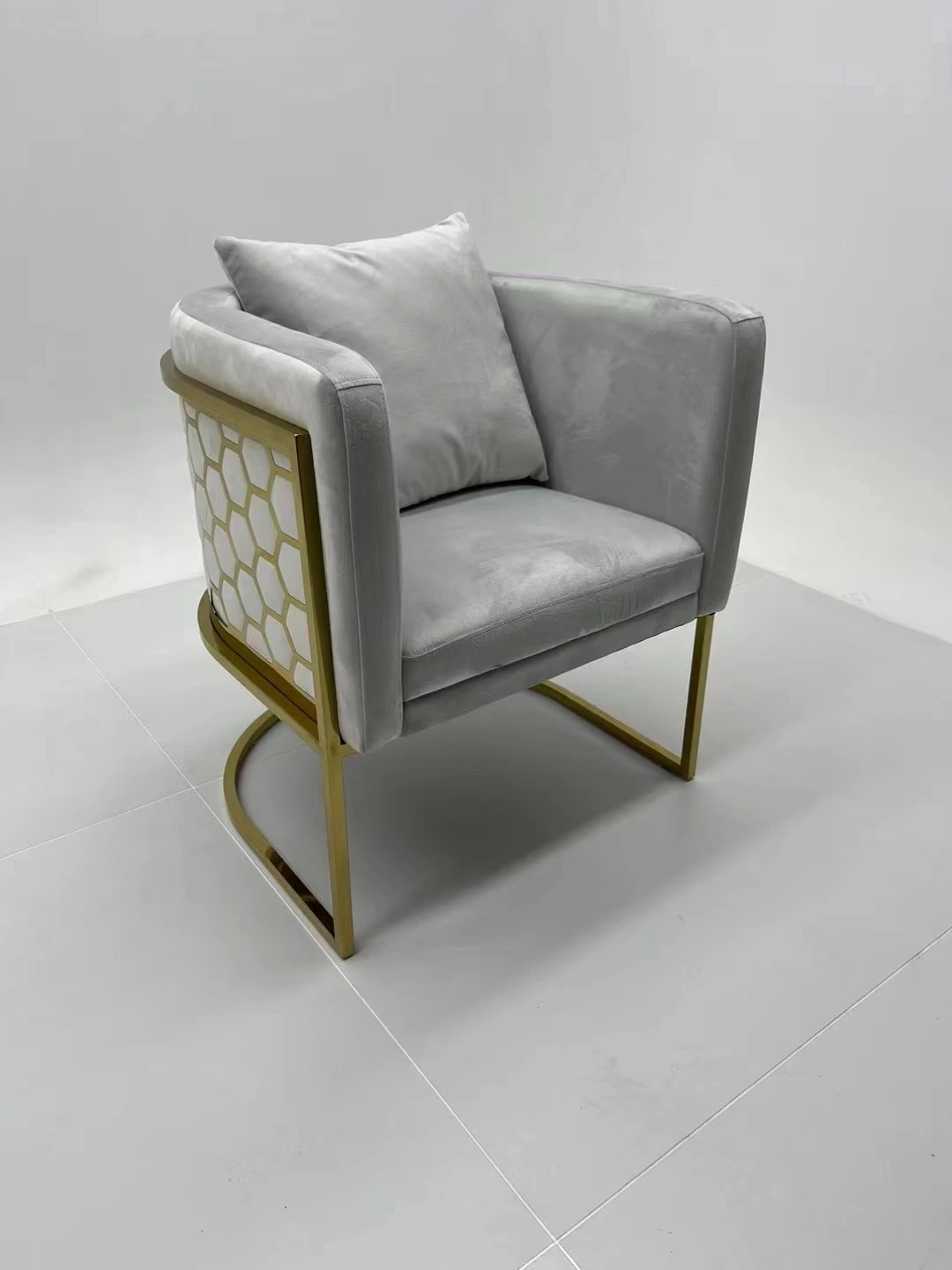Nordic single sofa chair light luxury modern simple contact chair 1