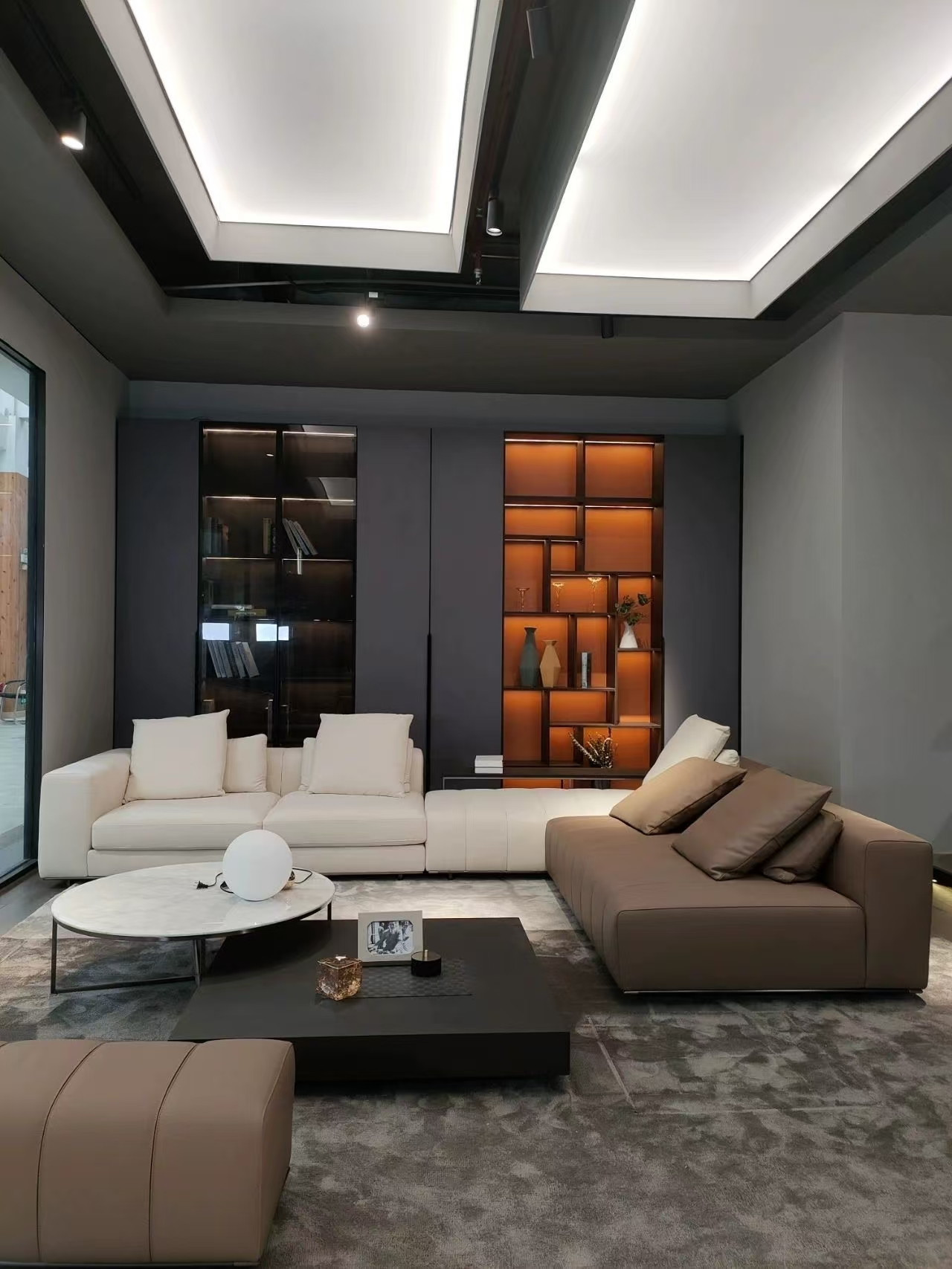Klaviertasten Milotti Ledersofa heller Luxus moderner Stil-Gersto 1