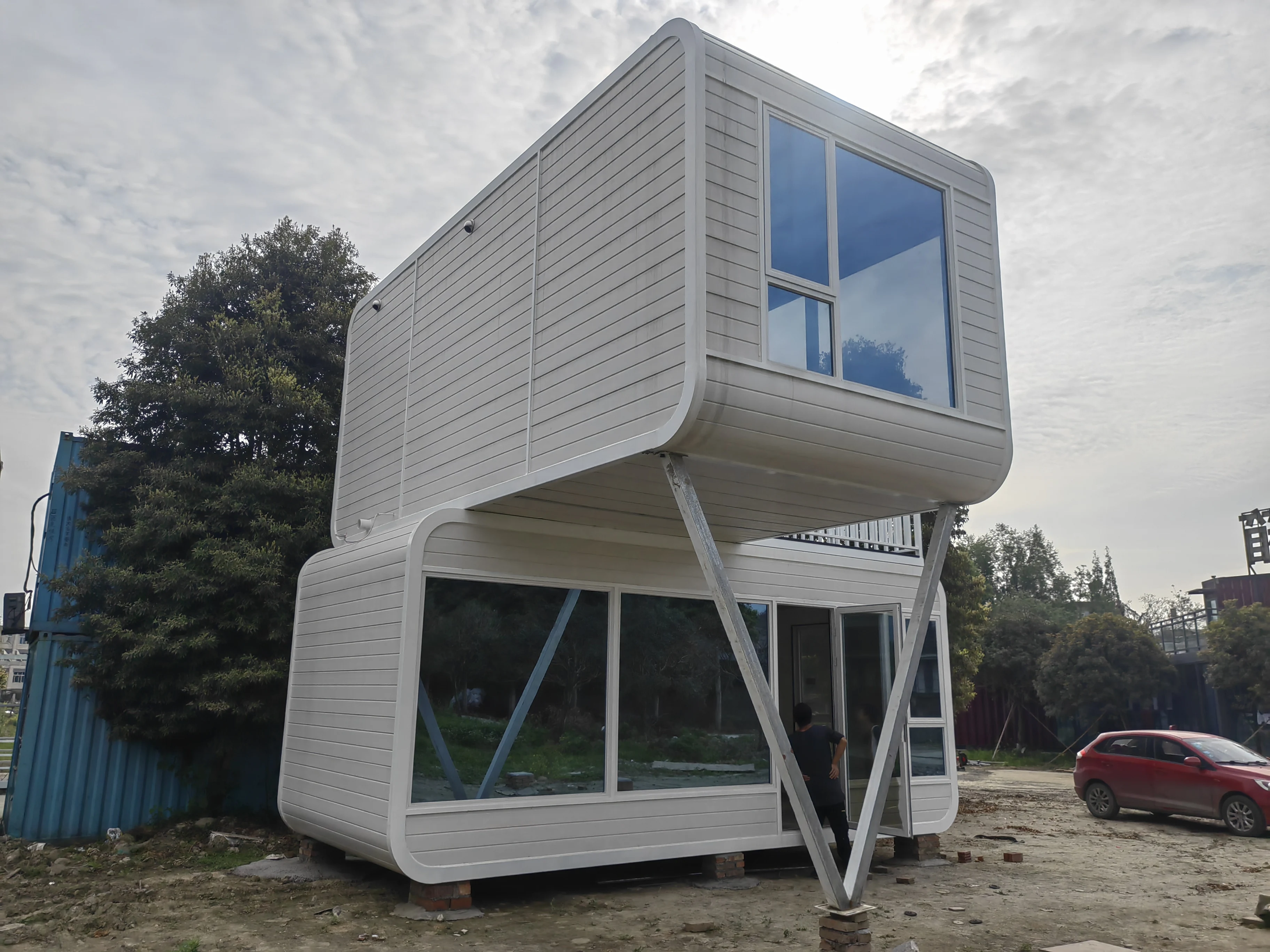 Buitelug Prefab Huis Woon En Werk Apple Hut Pasgemaakte Modulêre Ontwerp Kantoor Peul Voorafvervaardigde Huis Apple Hut 4