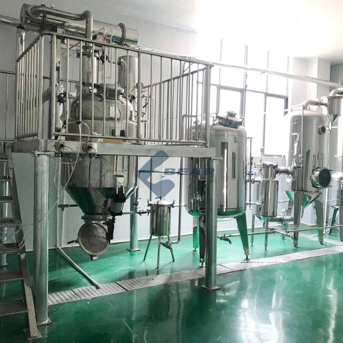 Machine d'extraction cosmétique 1