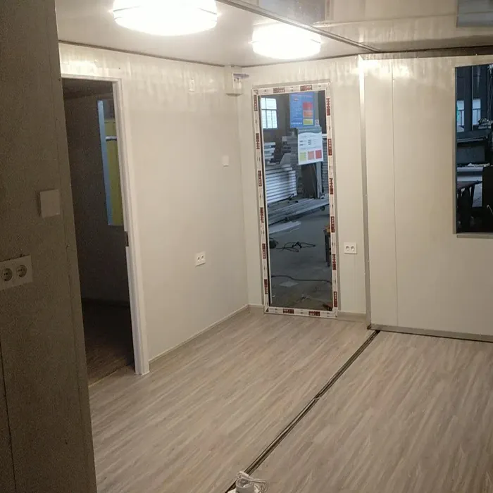 Reliable 20ft Expandable Container House Modern design for Disaster Relief Housing 6