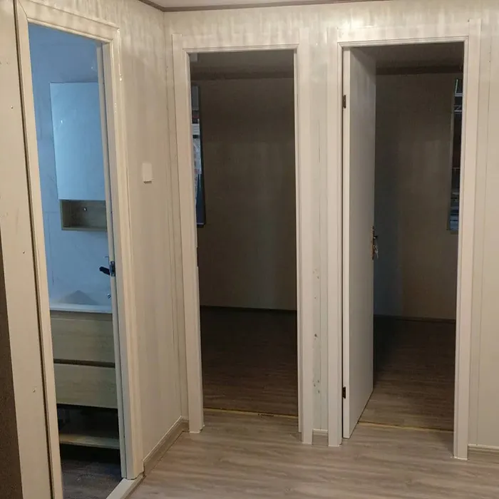 Reliable 20ft Expandable Container House Modern design for Disaster Relief Housing 5