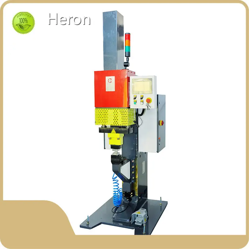 خدمات آموزشی رایگان تجهیزات Hotriveting برند تجهیزات هوشمند Heron 1