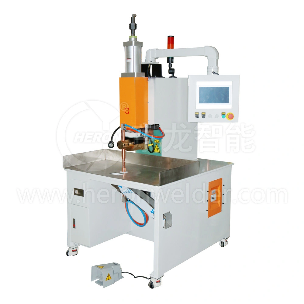 เครื่องเชื่อมแบบตั้งโต๊ะ MFDC 165KVA 1