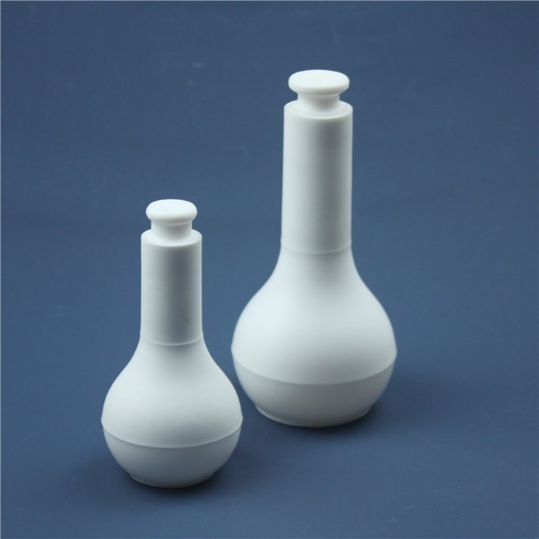 Ptfe Volumetric Flask - Serve Real Instruments