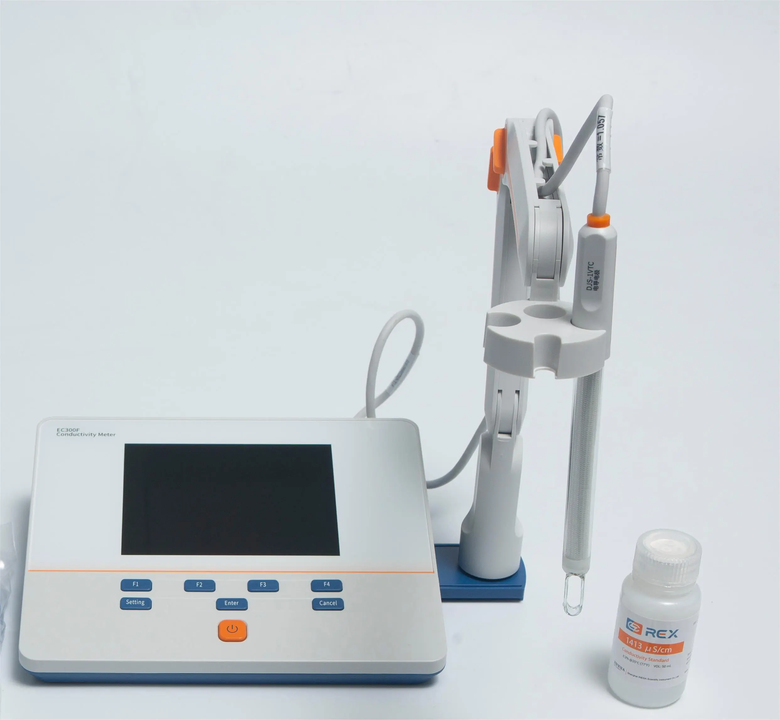 EC300F Conductivity Meter 1