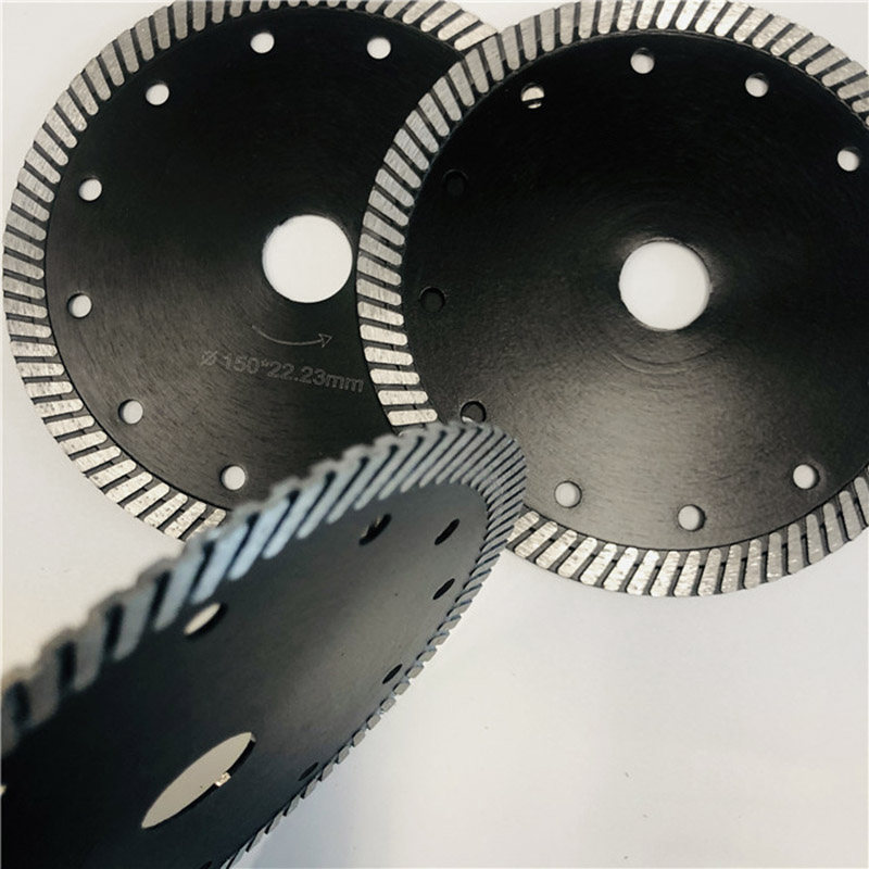 Компания Johnson Tools напрямую продает прессованные турбо-лезвия диаметром 4-10 дюймов для резки гранита, мрамора и искусственного камня. 5