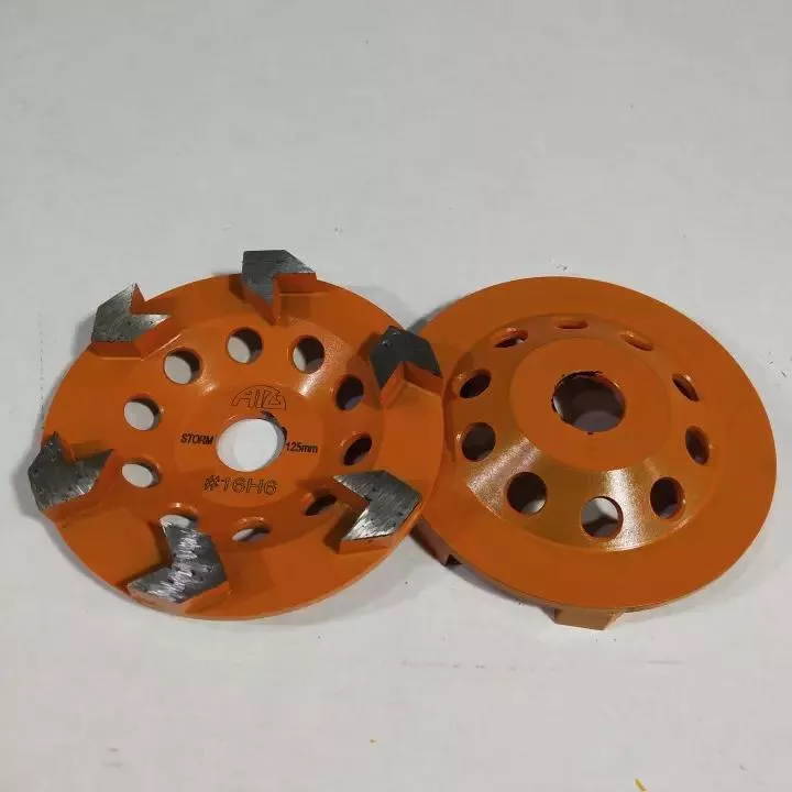 125mm 30/35 Anak Panah Berlian Segmen Cawan Pengisar Berlian Grit Roda 4