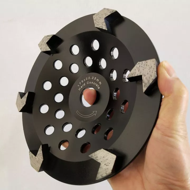 Roda Pengisar Berlian Anak Panah 7 untuk Penyingkiran Salutan Mastic Epoksi Cat dengan Arbor 5/8-11 6
