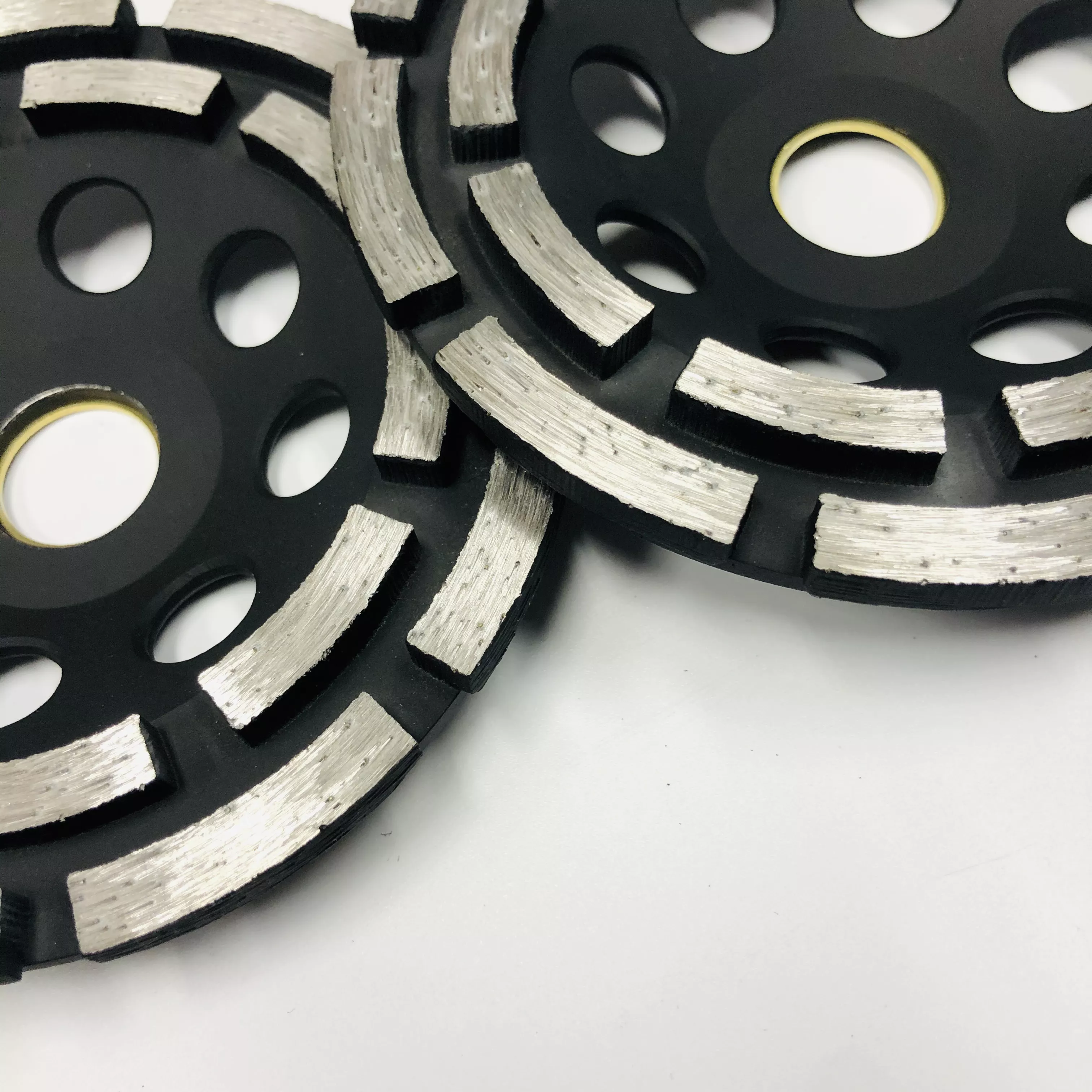 Meule diamantée frittée de 4.5 pouces, Double rangée pour le meulage du béton, outils abrasifs 4