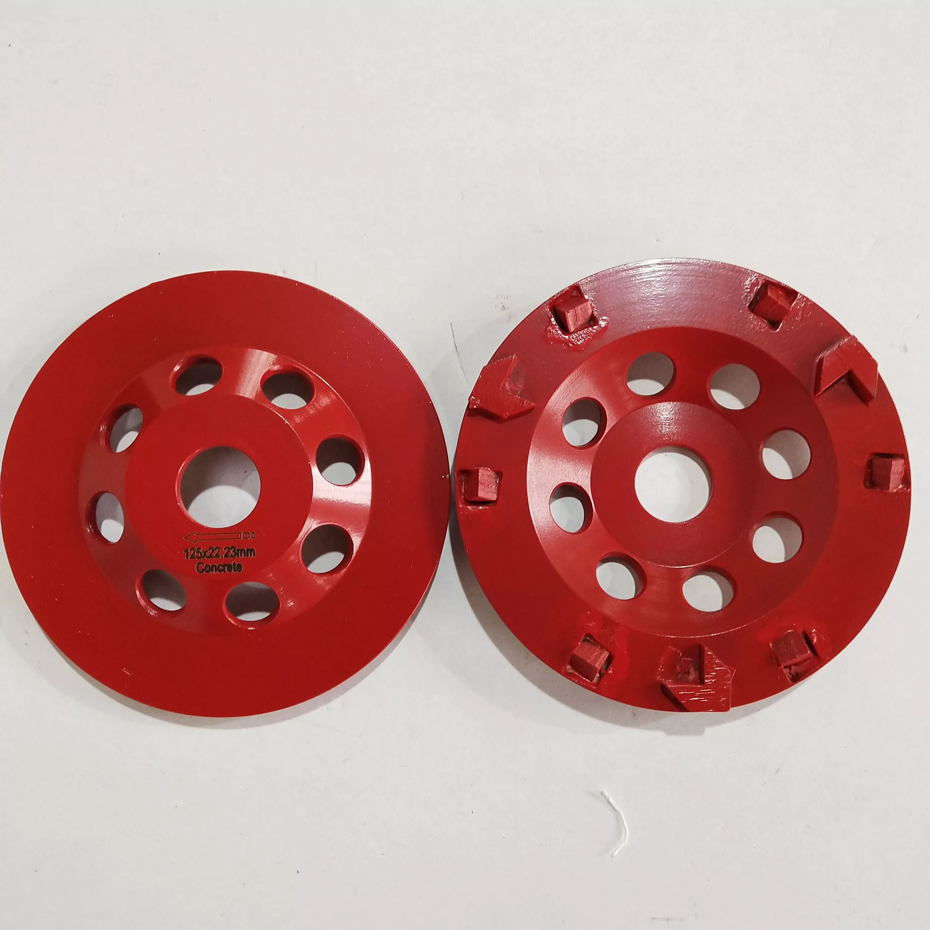 Mola a tazza con segmenti Arros e PCD diamantato per calcestruzzo diamantato da 125 mm ad alta efficienza 4