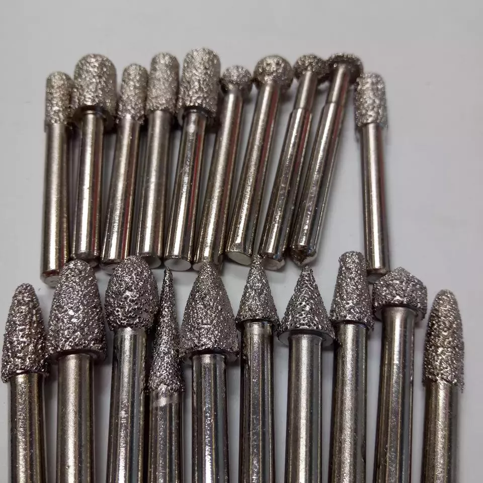 Set di punte montate per utensili diamantati brasati sotto vuoto per intaglio della pietra per marmo granito 5