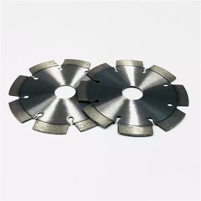 China Hersteller 115 mm lasergeschweißte Diamantsägeblatt-Trennscheibe für gehärteten Beton 3