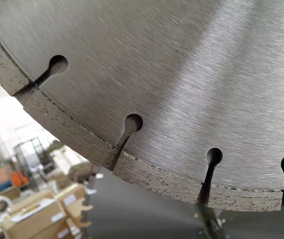 Fabricante chinês de ferramentas de corte de concreto armado Lâminas de serra de diamante de 14 para corte de concreto armado 5